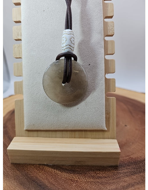 Load image into Gallery viewer, Quartz Lucky Pendant Leather Cord
