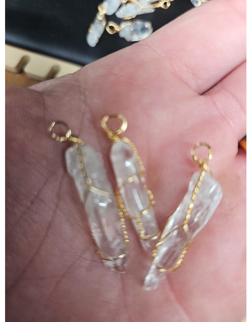 Load image into Gallery viewer, Wire Wrap Quartz Crystal Lot Of 19
