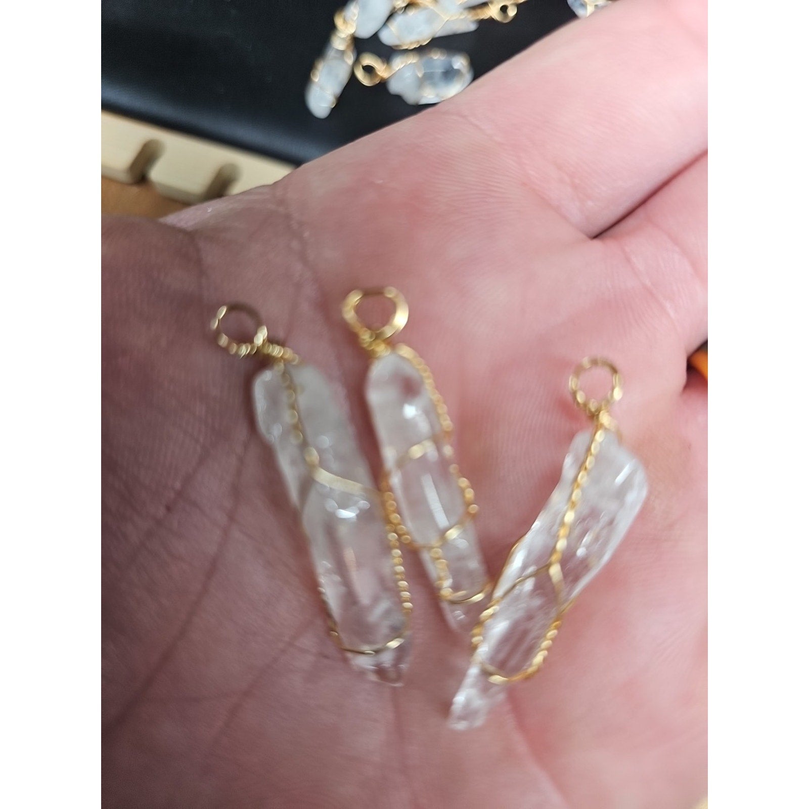 Wire Wrap Quartz Crystal Lot Of 19