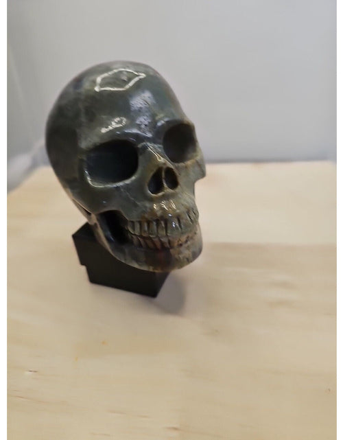 Load image into Gallery viewer, African Blood Skull Hand Carved. 1.56lb
