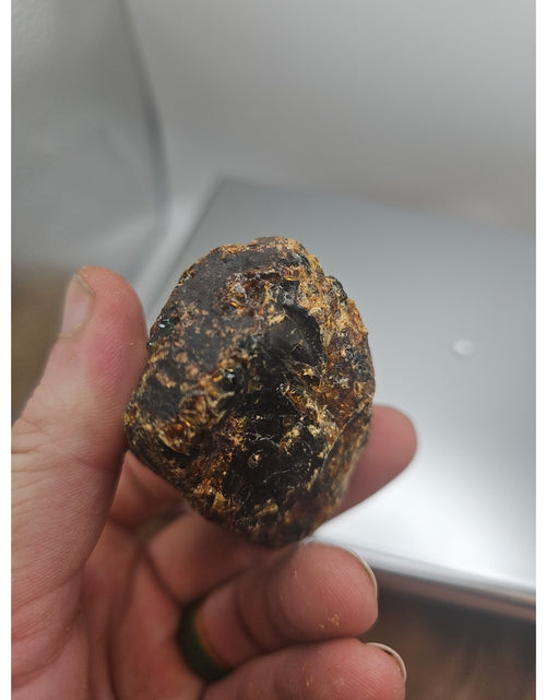 Load image into Gallery viewer, Amber Stone 2pcs
