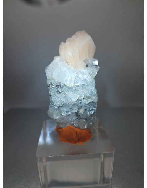 Load image into Gallery viewer, Apophyllite Pink Stilbite 51grams
