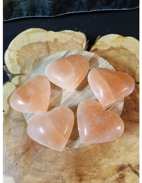 Load image into Gallery viewer, Heart ShapePeach Palmstone 1 Each
