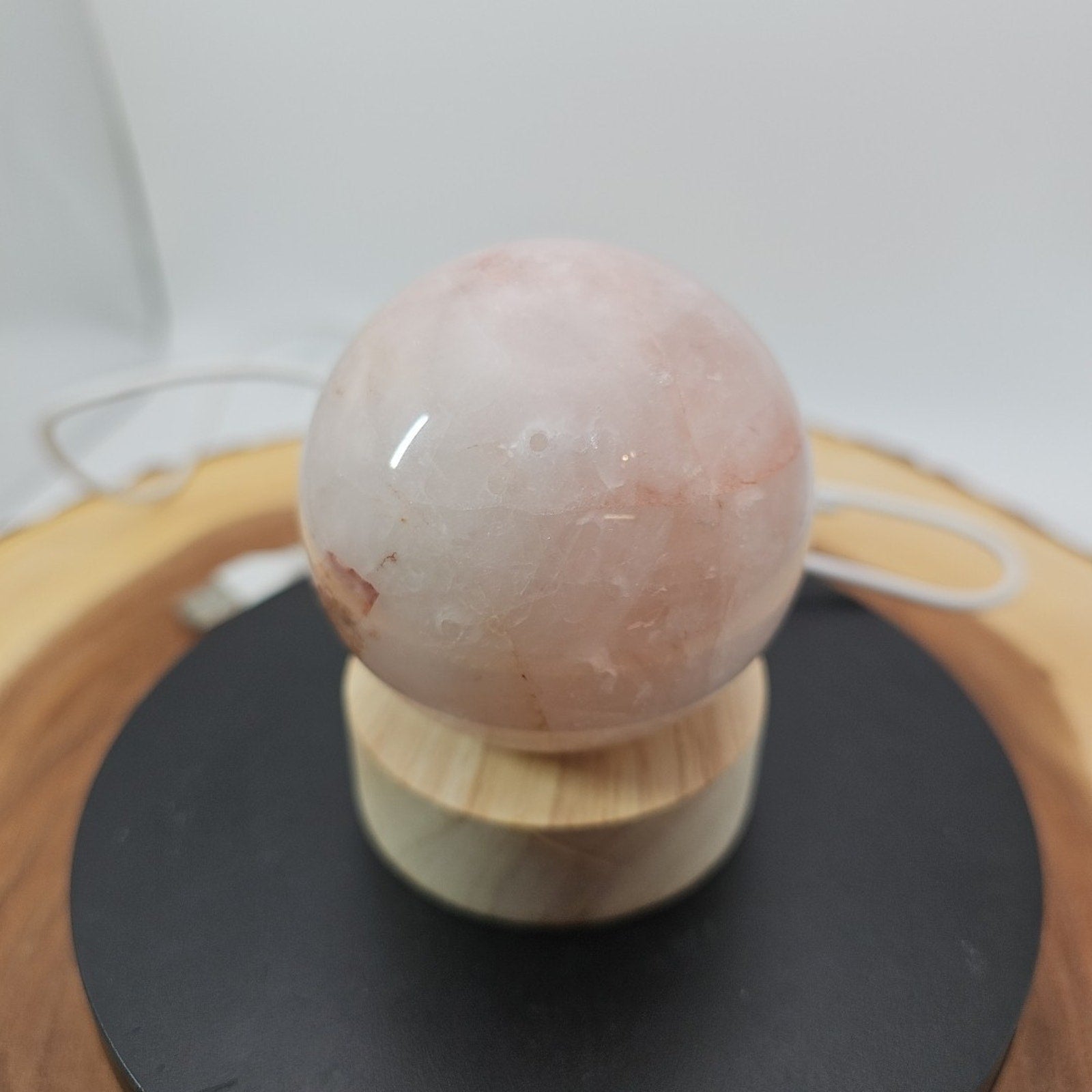 Quartz Crystal Sphere W/led Light Stand 63mm Avg