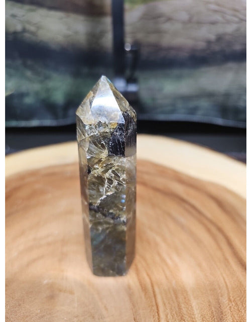 Load image into Gallery viewer, Labradorite Tower 4in 143gr
