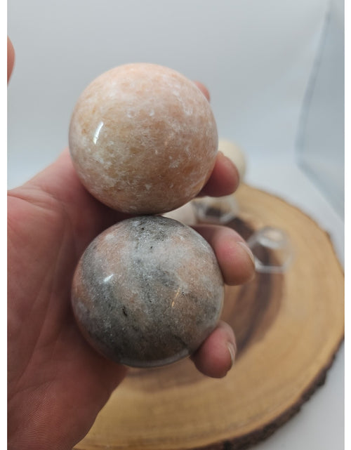 Load image into Gallery viewer, Quartz Crystal Sphere 50mm 1 Each Sandstone

