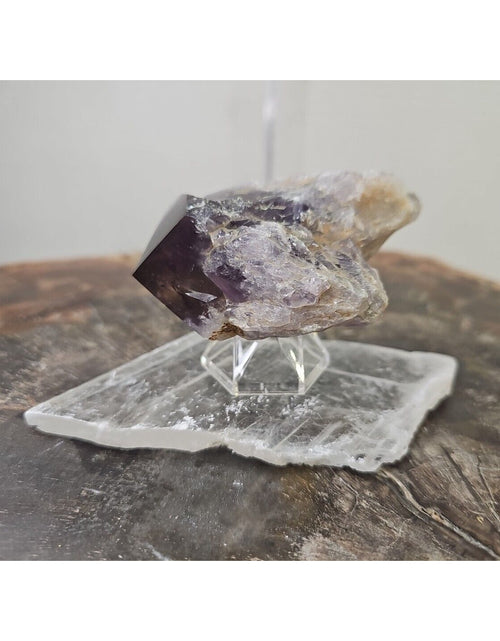 Load image into Gallery viewer, 209g Amethyst Point Crystal W/ Selenite Base Really Great Point!!
